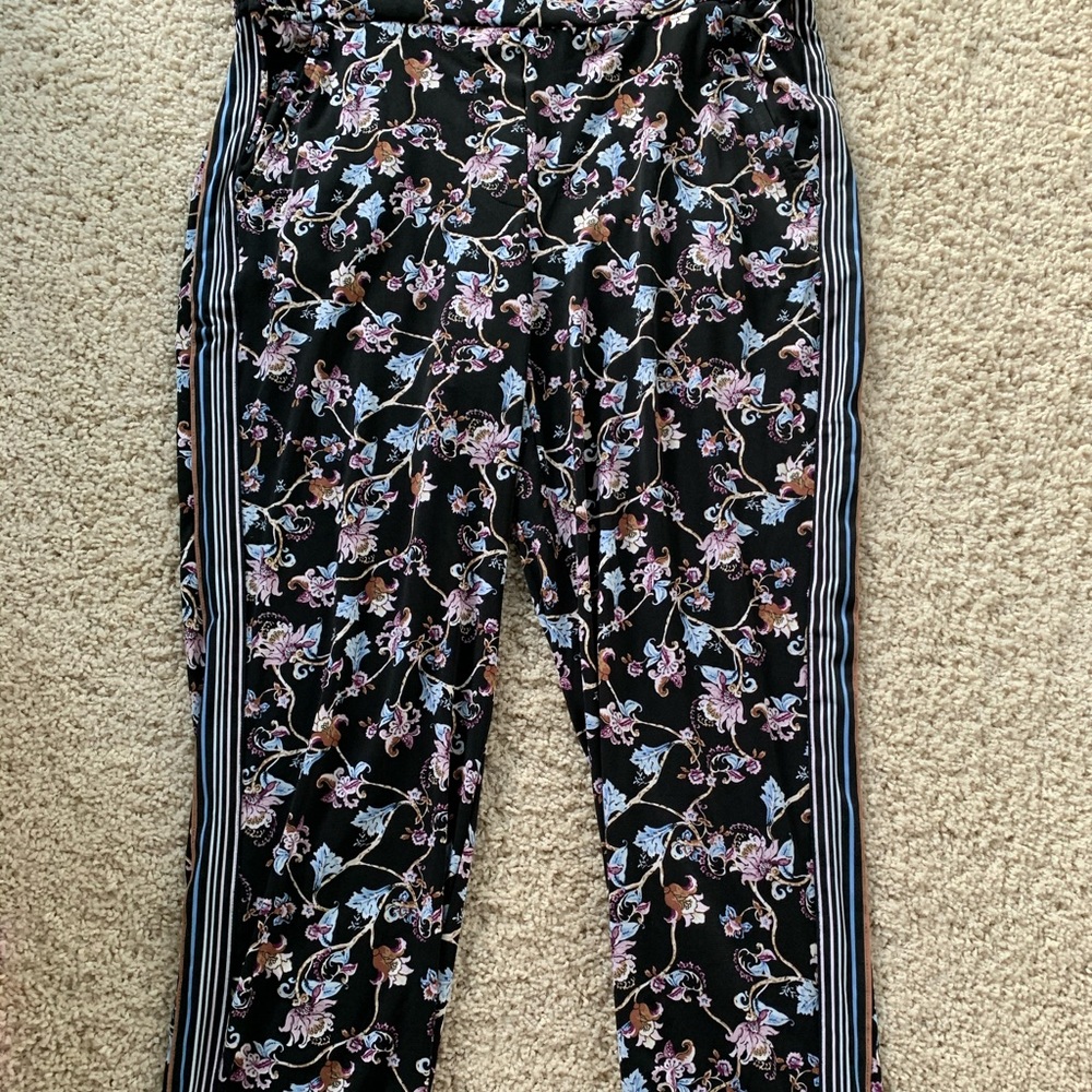 White House Black Market Joggers
